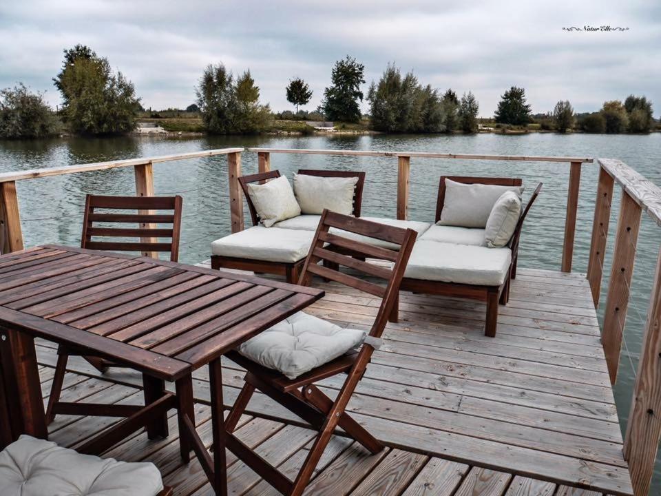 Cabane Flottante Millenium Varanges Екстериор снимка