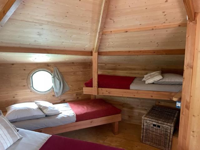 Cabane Flottante Millenium Varanges Екстериор снимка